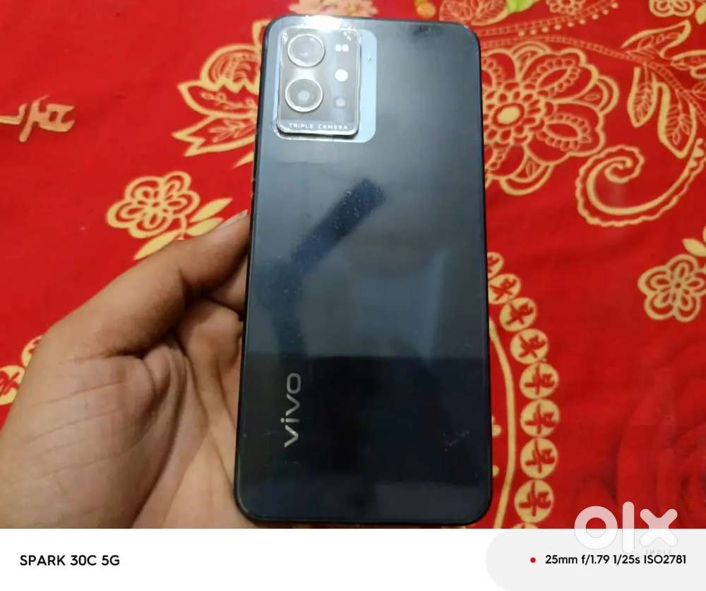 Shandar look or badiya quality me dhashu mobile