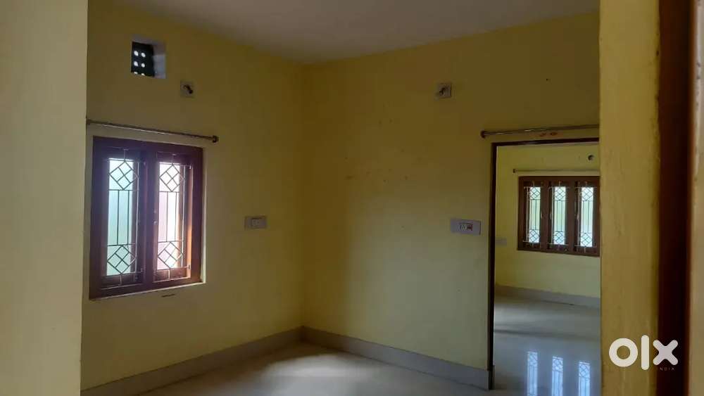 Live a peaceful life in a quiet environment