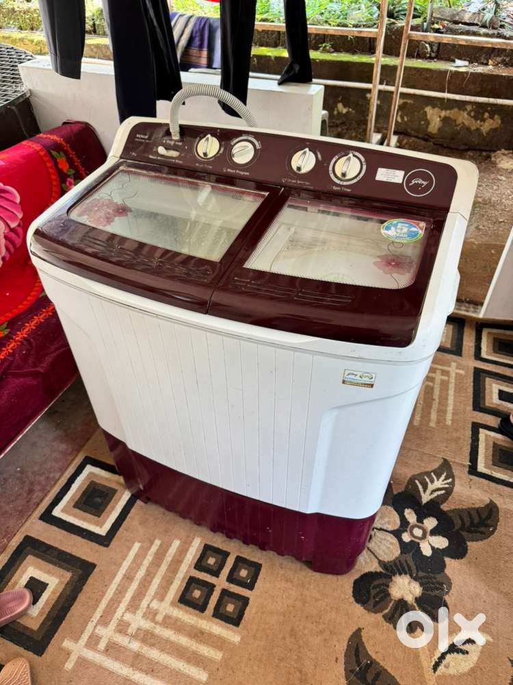 Godrej semi automatic washing machine