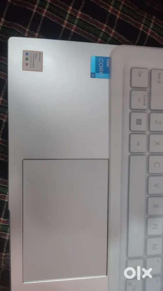 Asus vivobook 15 i3 12th generation 8/512