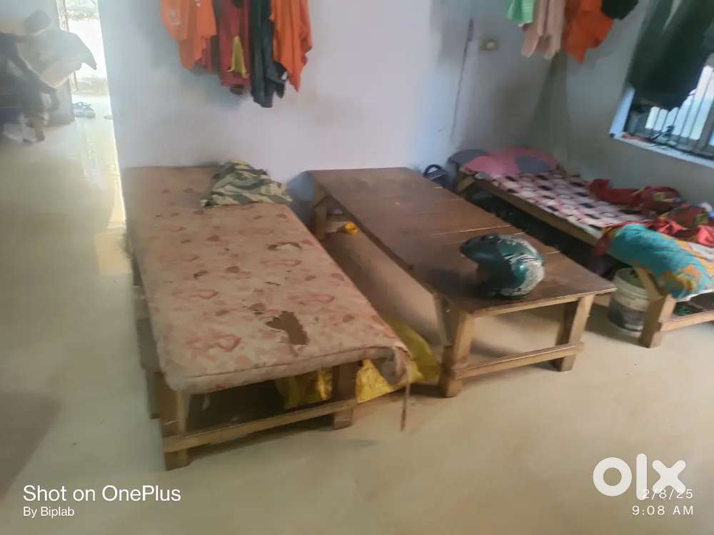 Boys hostel including food 3800 per month