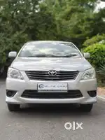 Toyota Innova 2009-2011 2.5 GX 8 STR BSIV, 2012, Diesel