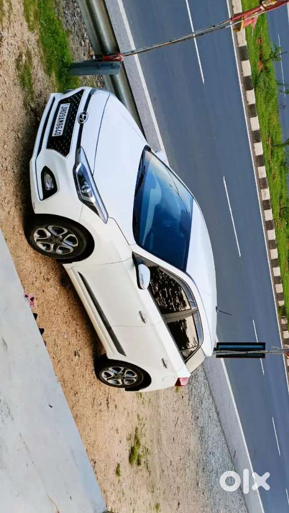 Hyundai i20 2018  dec Petrol 69000 Km Driven