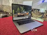 Apple Macbook Pro i7/16/512gb/5.5gb Graphics 15inch Retina Touchbar