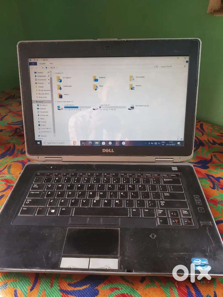 Dell latitude i7 processor, (4,300 gb ) , ,window 10 pro
