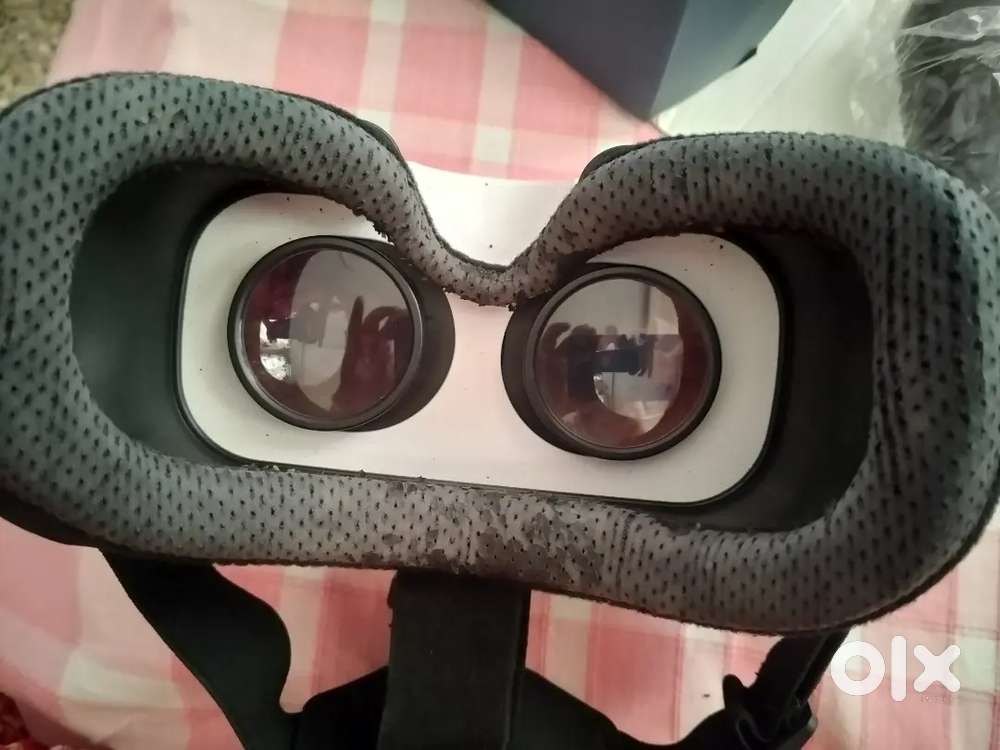 Almost new Virtual reality glasses