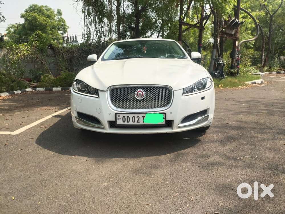 Jaguar XF 2015 Diesel Well Maintained