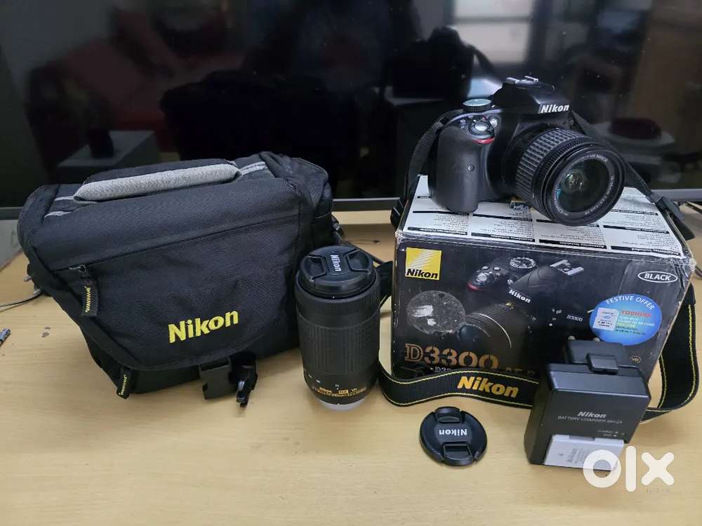 Brand new nikon D3300, bag & 2 lens - 18-55 & 70-300mm zooming lens