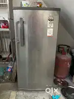 LG  Refrigerator  (178 lt)
