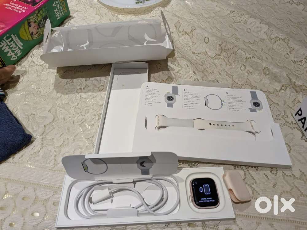 Apple watchSeries 10 
GPS plus cellular 
Size 42mm

Colour rose gold