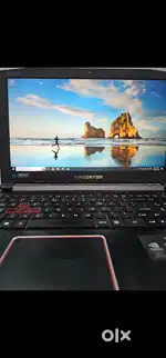 Amazing Gaming Laptop: Acer Predator Helios 300 i5
