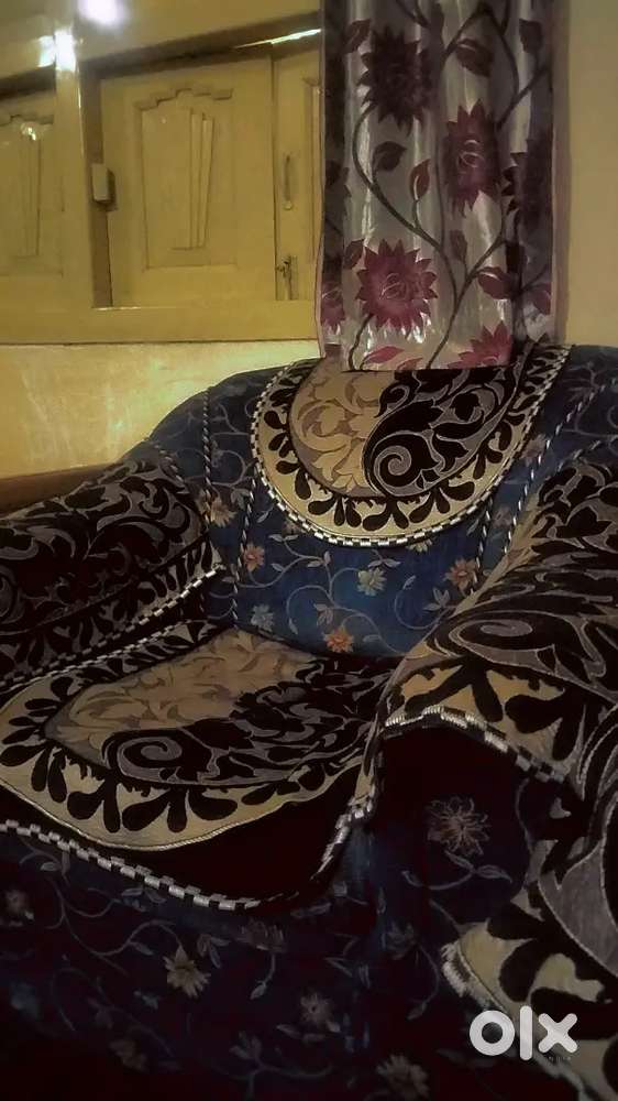 2 Peice Beautiful Sofa Set