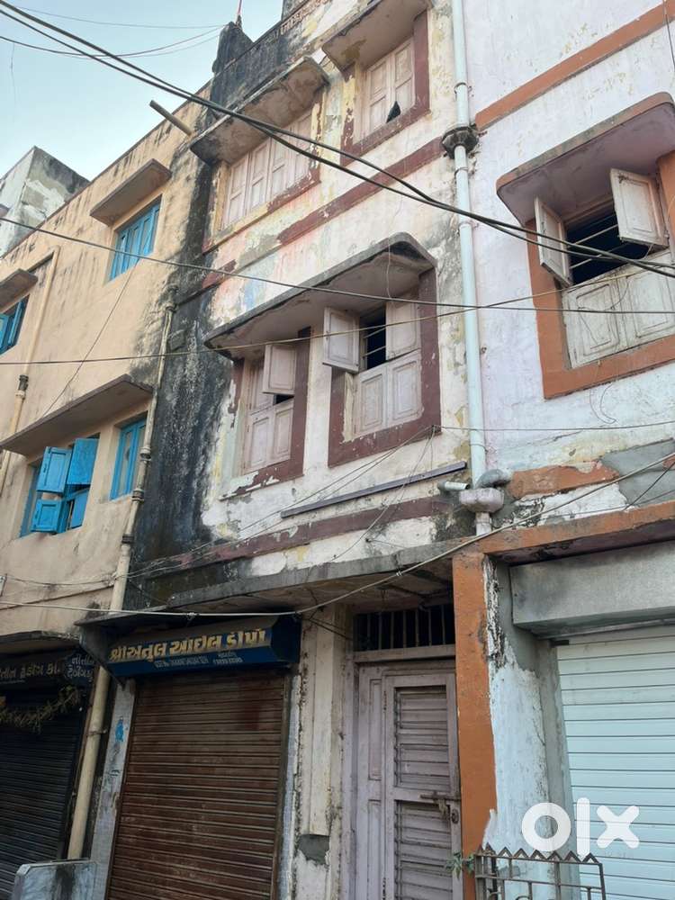 sutar vada makan for સેલ