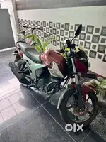 Yamaha SZR bike