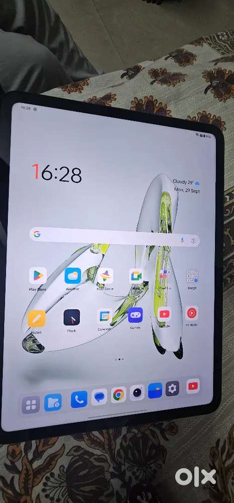 One plus tab 1 year old