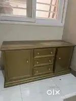 Dressing table