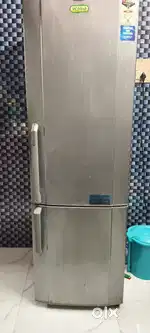 Higher 4 star double door fridge good condition super model