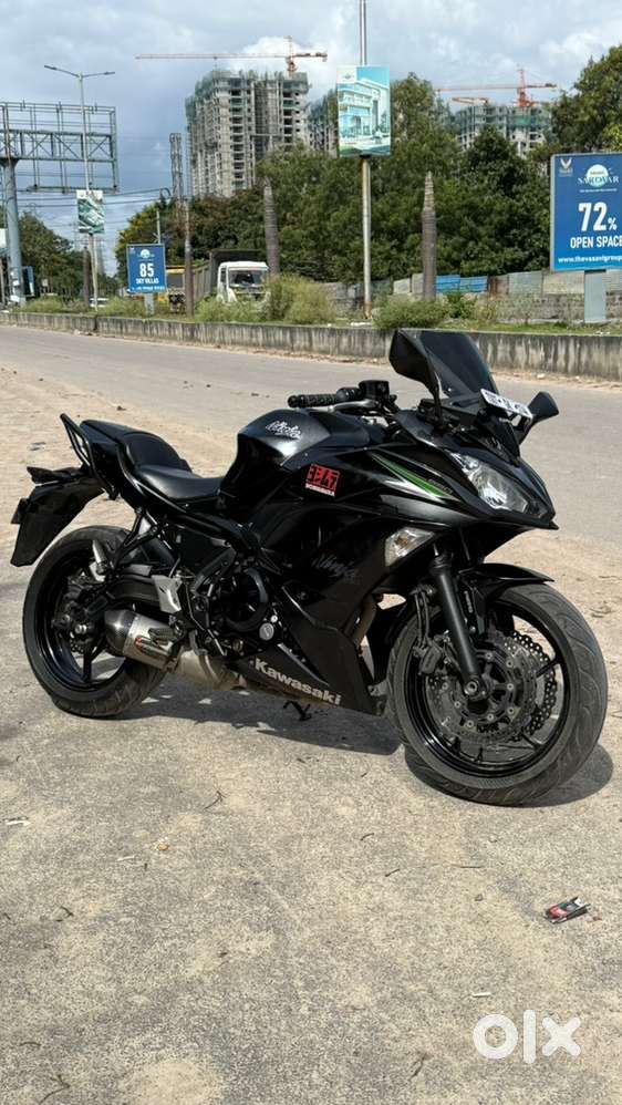 Kawasaki Ninja 650 with Yoshimura full system exhaust