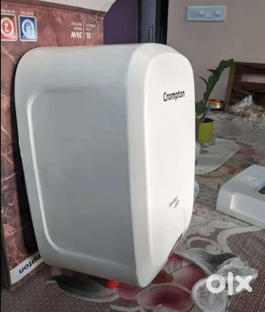 CROMPTON WATER HEATER FOR KITCHEN 3 LITTERS