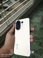 Vivo x 200 2 month old best compact phone full bil and box no burning