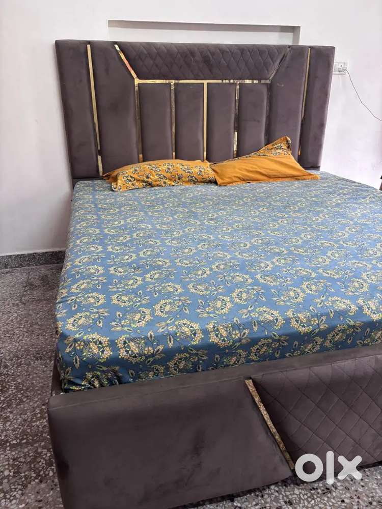 Double bed