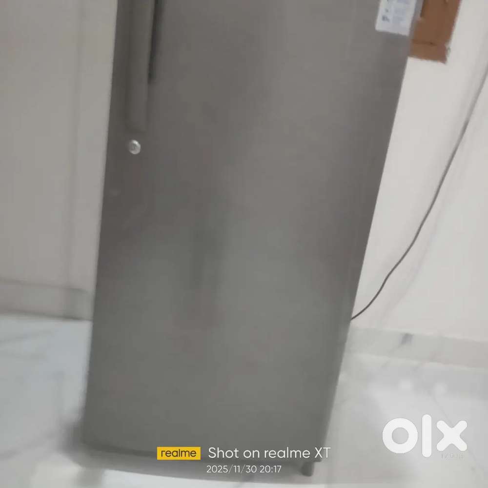 Fridge in very good condition for  urgent sale