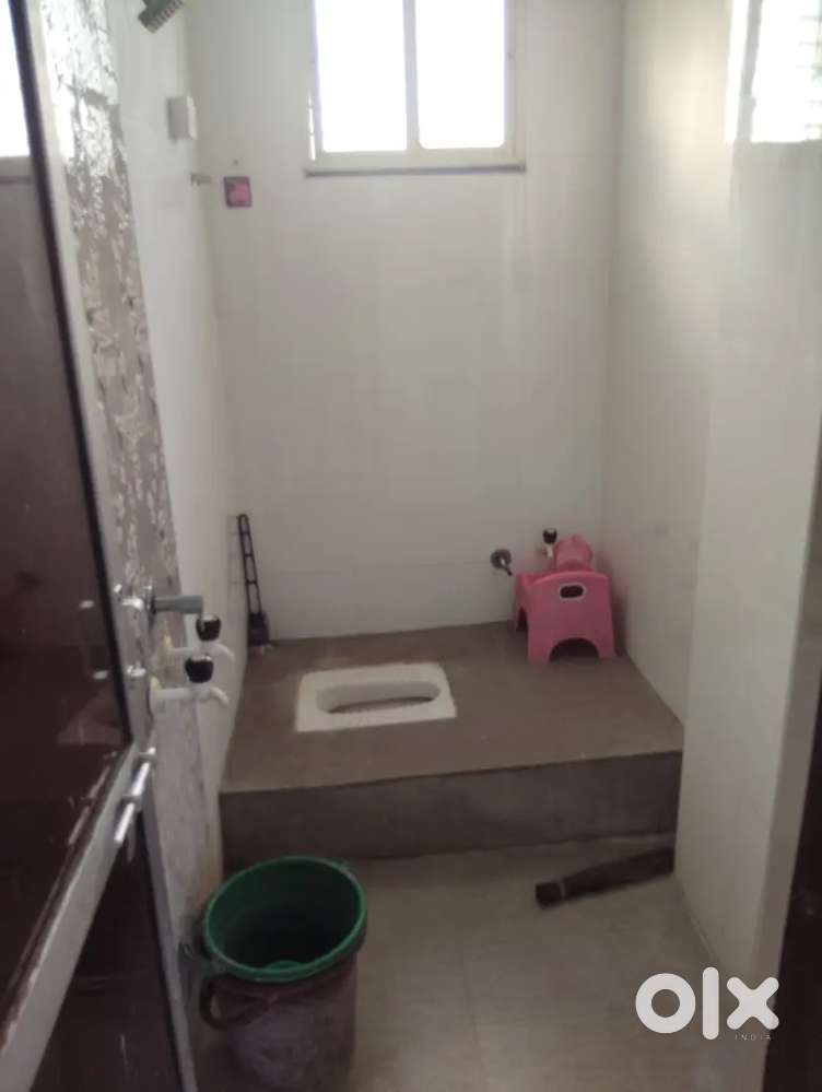 1 room kichan indipendenc flat skim besa sq near by swami samarth