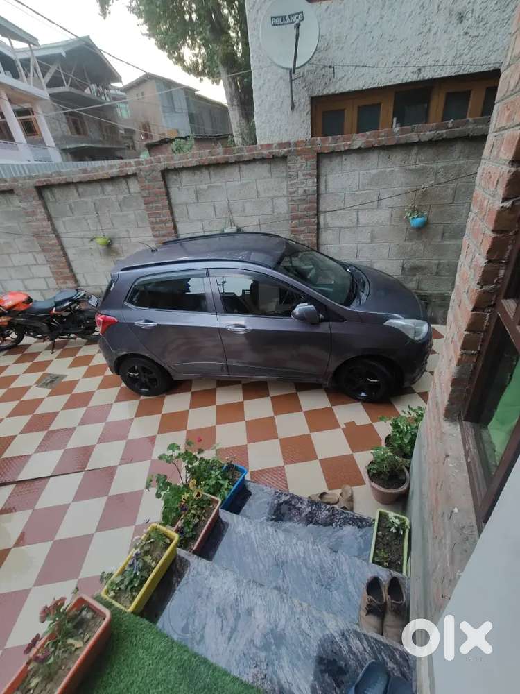 Hyundai i10 2013 Diesel 80000 Km Driven