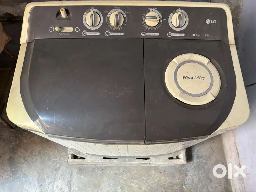 LG washing machine 2 drums working condition semi-automatic
