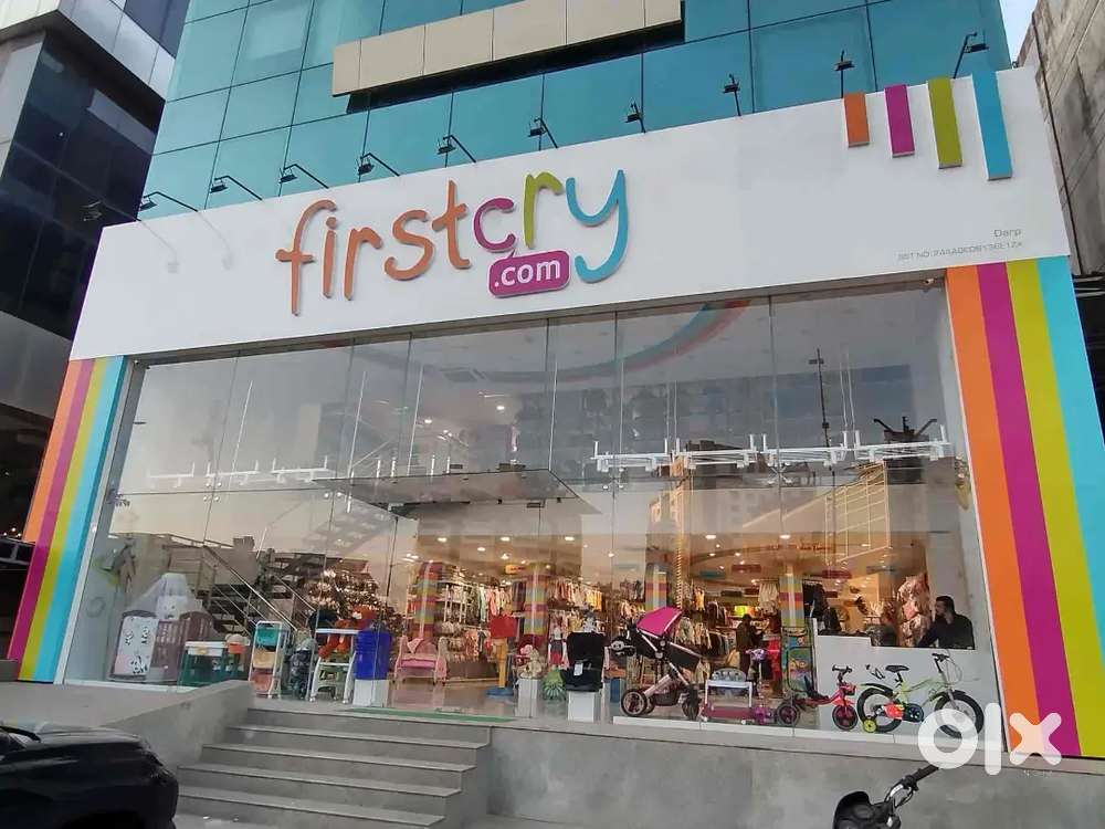 WE ARE!! HIRING IN !! FIRST CRY STORE !!(HR ARSHI SINGH MA'AM)