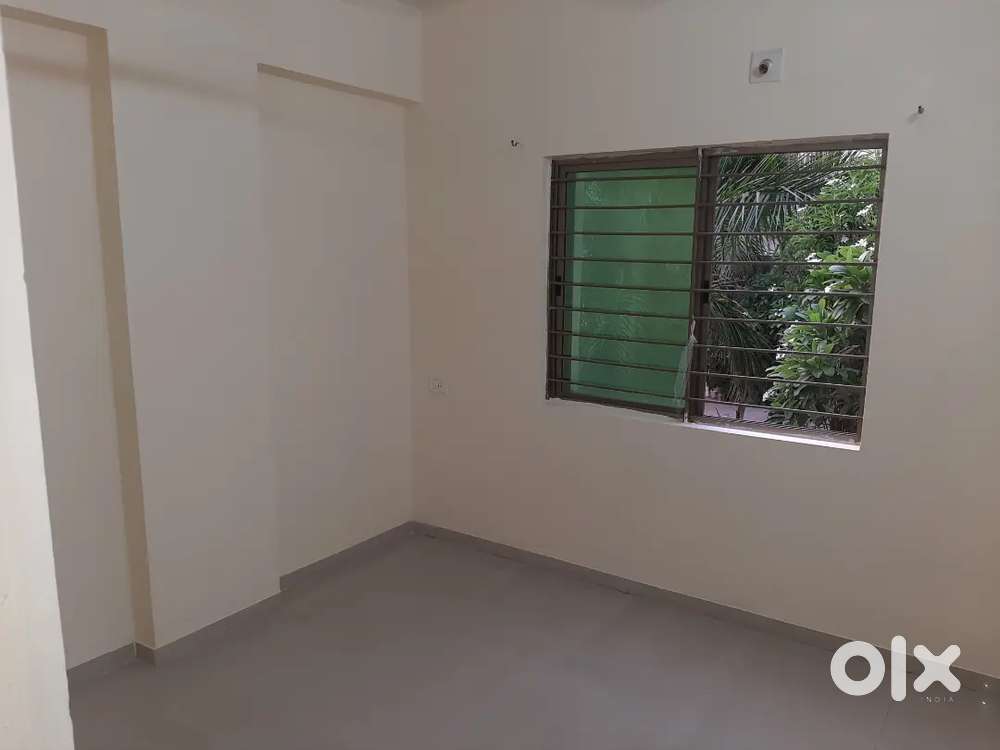 2bhl flat for sale near Gopal chokdi,  Anand WITHOUT BROKERAGE