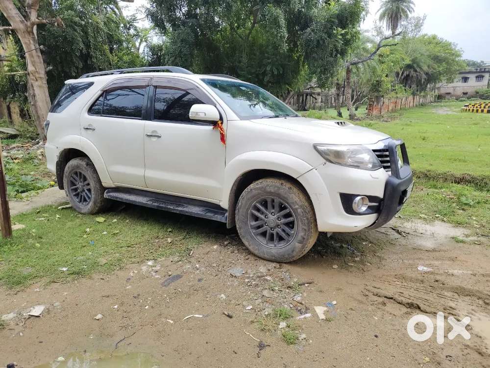 Toyota Fortuner 2016 Diesel 104000 Km Driven