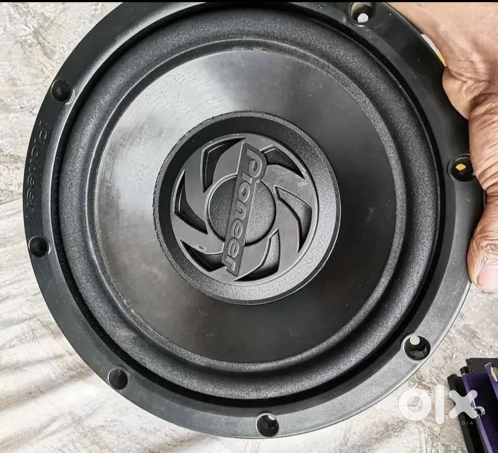 Pioneer woofer and amp