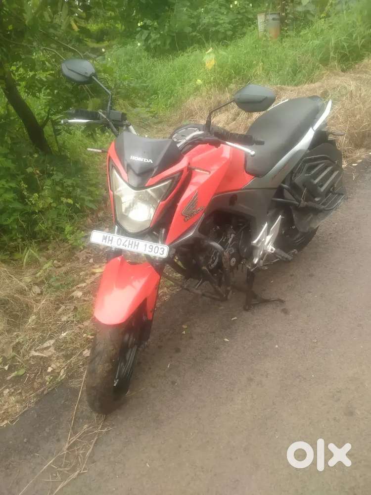 Honda hornet 2016  good condtion