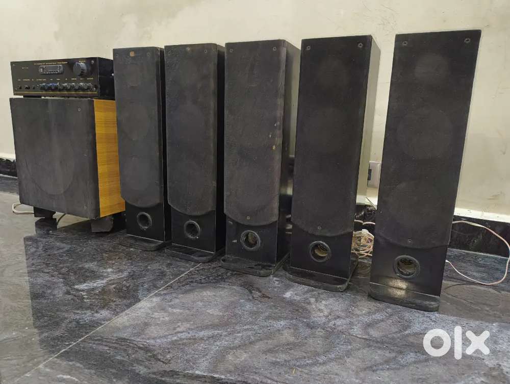 Home theatre 5.1 with amplifier