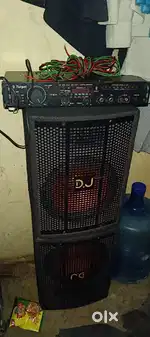 Dj and amplifier