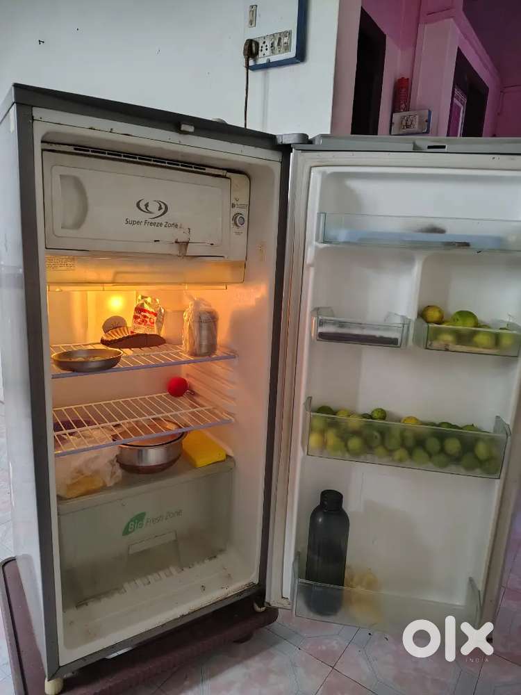 Second hand fridge