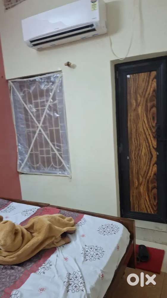 2 BHK Full furnished two washroom master bedroom