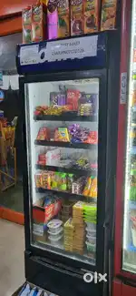 Vizi Cooler Voltas 325 L in a running good condition