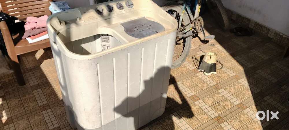 A washing machine for 2500 rupees