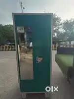 New almirah wholesale (sector 6 Gurgaon