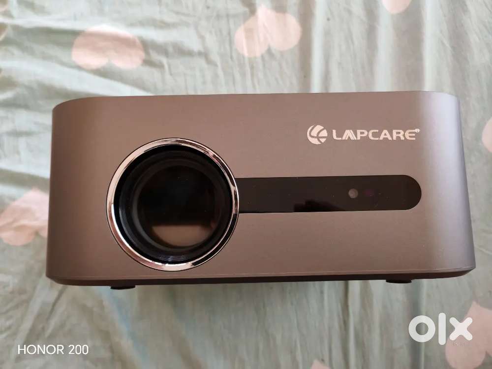 Lapcare FHD Projector