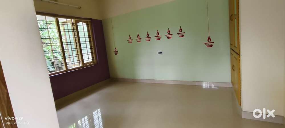 2bhk for rent Near to bustop peyad