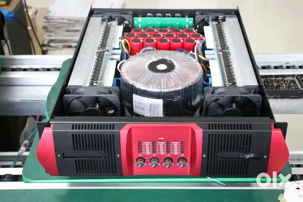 QD mx 4800   4 channel power amplifier