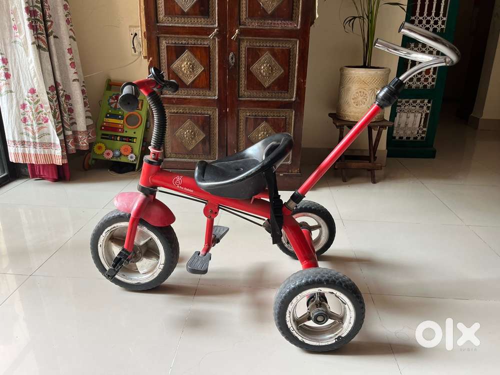 R for Rabbit kids Tricycle