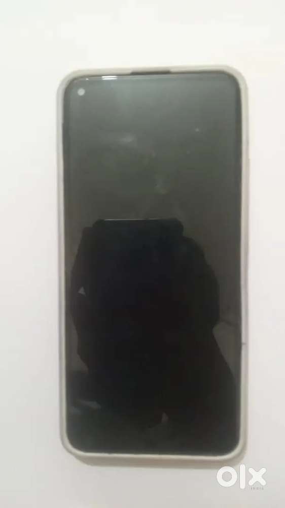 Vivo y30 4g.   4 / 128 front camera blure and fingerprint not working