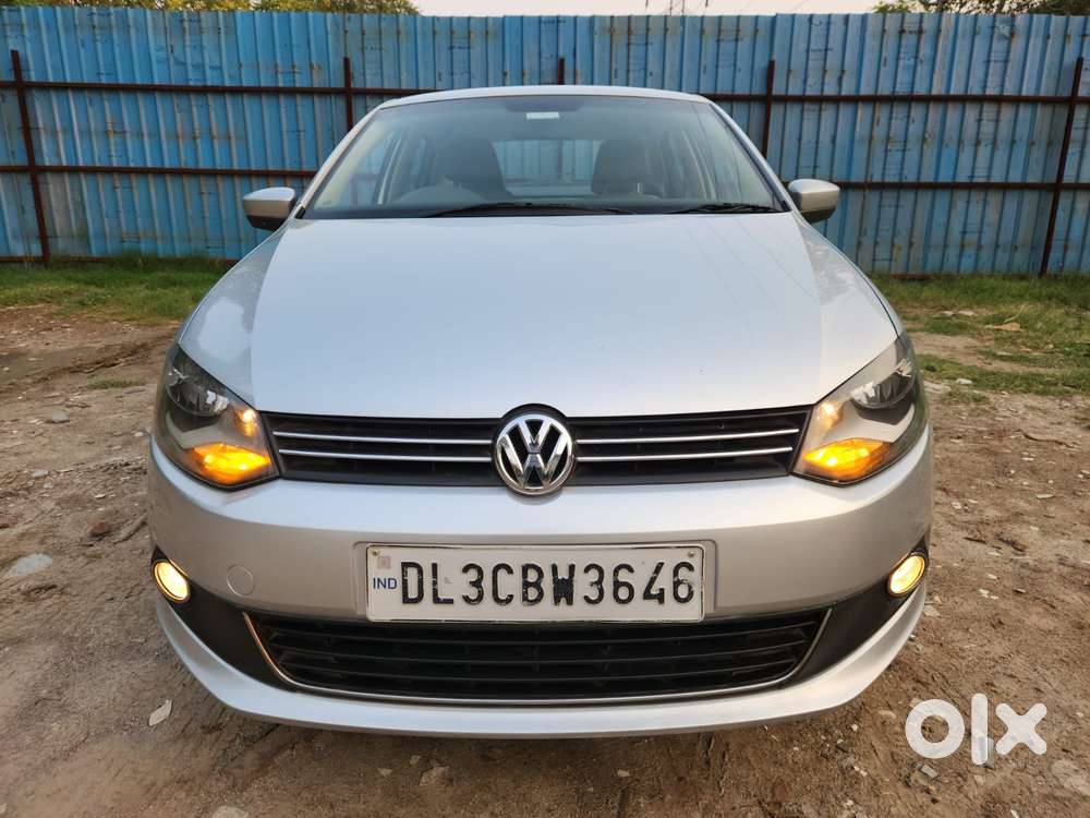 Volkswagen Vento Celeste 1.2 TSI Highline AT, 2015, Petrol