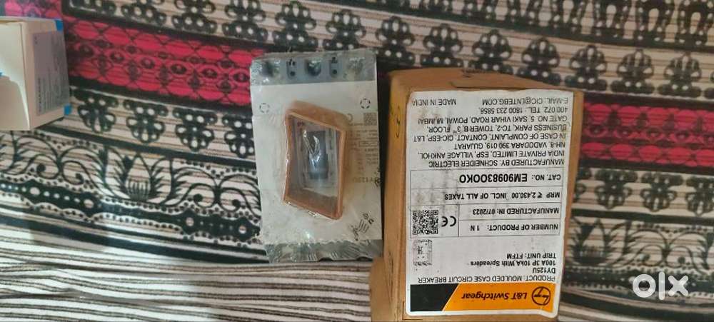 MCB 3 P 125 AMP