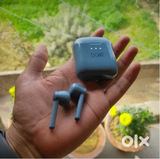 BOAT Earbuds 131