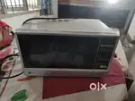 Microwave oven